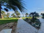 Appartement pieds dans l'eau à vendre avec vue sur la mer