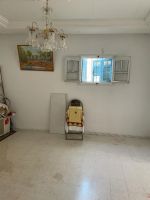 Urgent vend maison 2 etages tunis