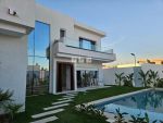 Villa avec 4 suites à vendre à la zone théâtre d'hammamet