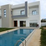 Av villa de 1000m s+5 avec piscine à hammamet sud